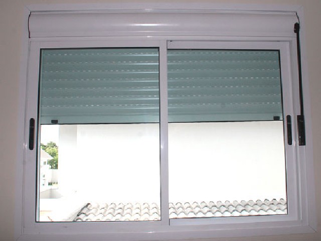Foto 3 - Manuteno de janela veneziana